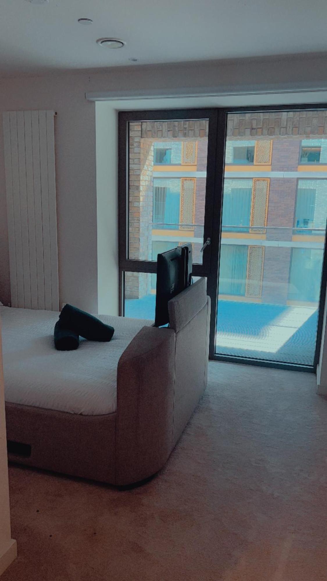 Appartamento Luxe 2 Bedroom And Sofa Bed - Up To 6 Guests Londra